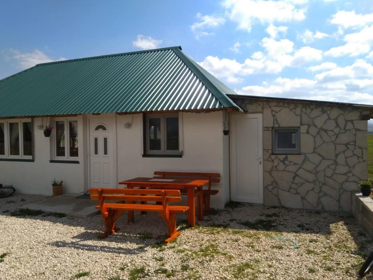 Family Farm Jezera Guest House Zabljak  Bagian luar foto