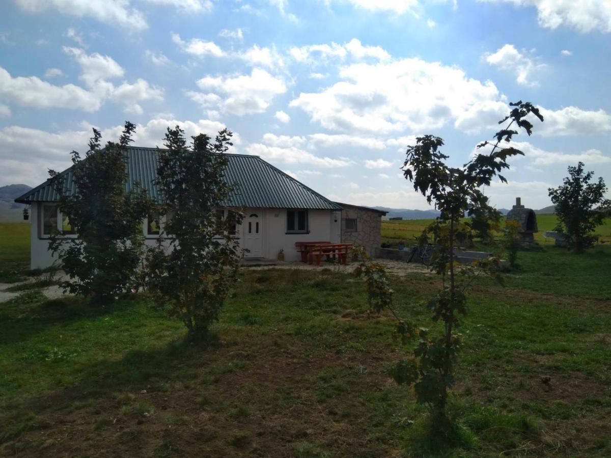 Family Farm Jezera Guest House Zabljak  Bagian luar foto