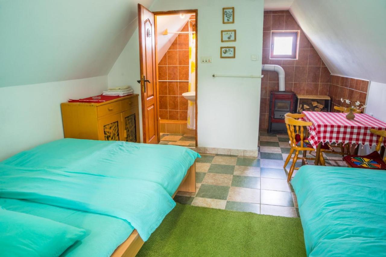 Family Farm Jezera Guest House Zabljak  Bagian luar foto
