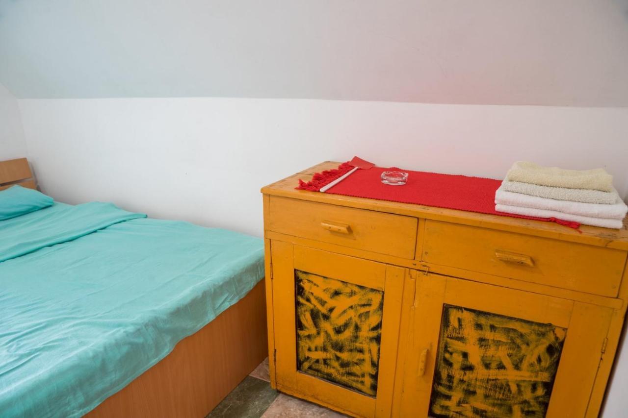 Family Farm Jezera Guest House Zabljak  Bagian luar foto